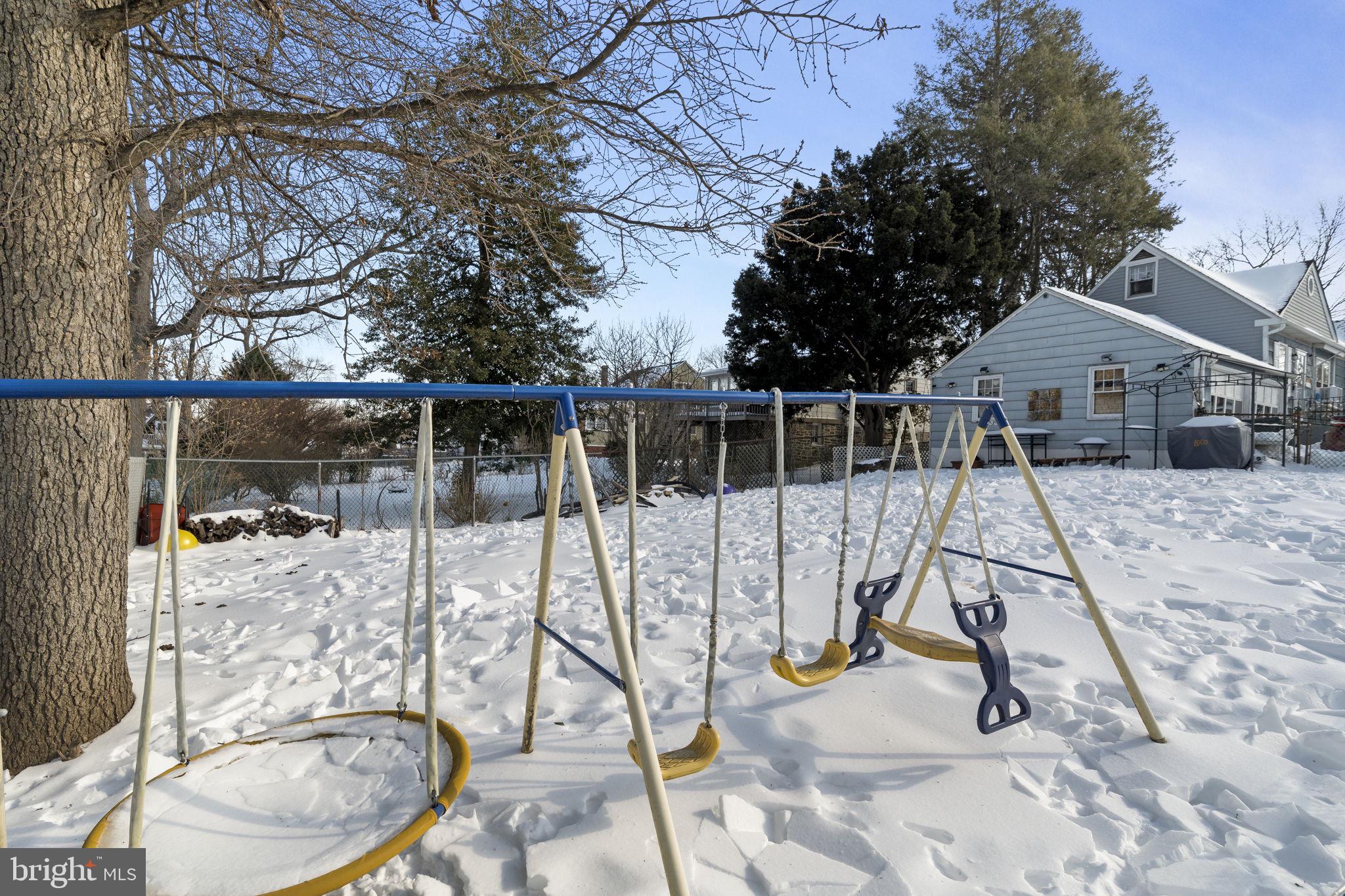 2621 Hawthorne Road Glenside, PA 19038 - Photo 23 of 26