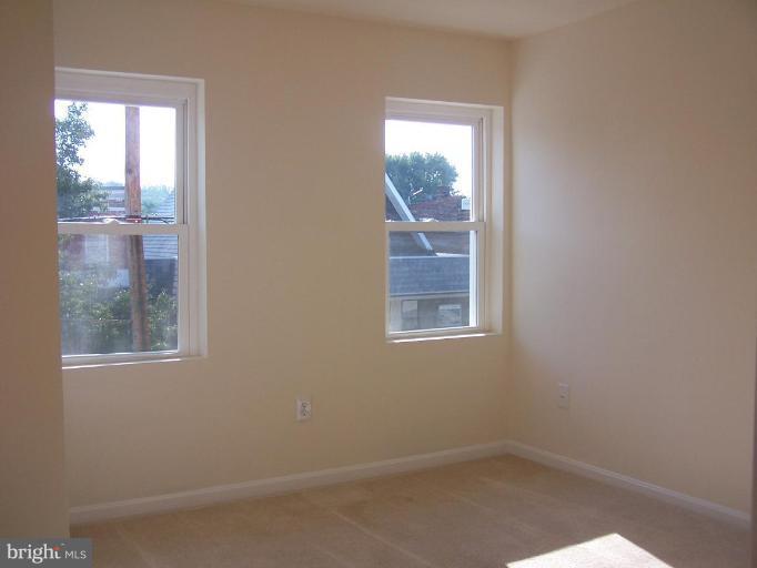 3446 Keswick Road Baltimore, MD 21211 - Photo 8 of 15 Master Bedroom