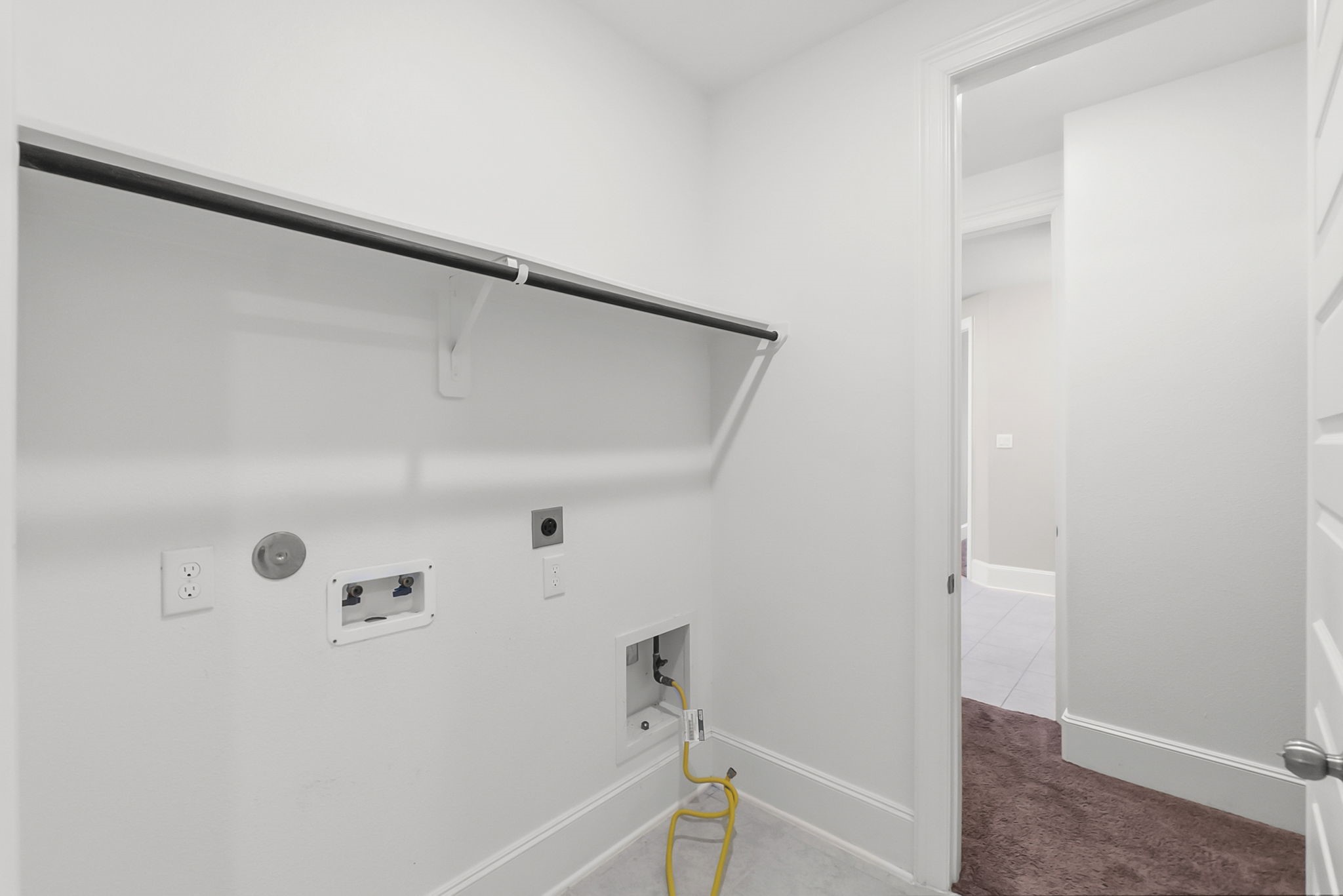 8710 Burdekin Road Magnolia, TX 77354 - Photo 23 of 49 a bathroom with a bathtub