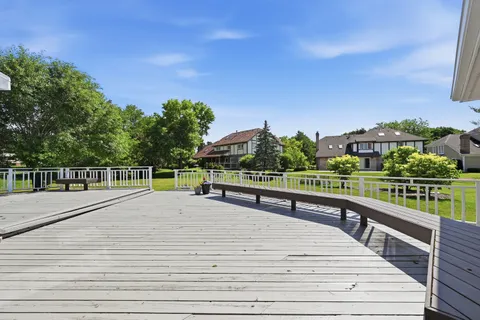 $779,000 | 1500 Pine View Court, Darien, IL 60561