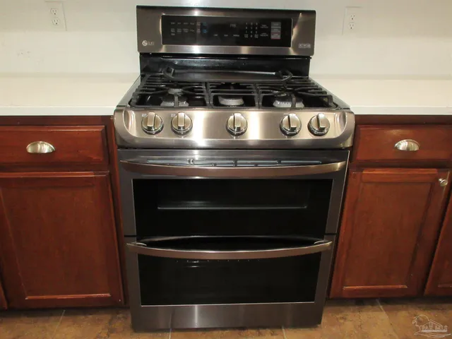 $350,000 | 4826 Endeavor Court, Milton, FL 32570