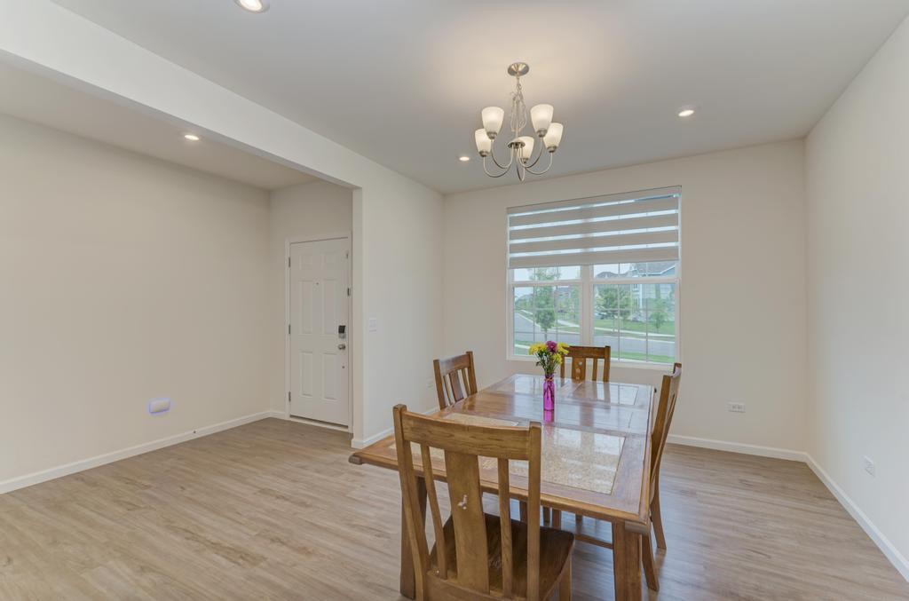 23458 West Lansdowne Road Plainfield, IL 60585 - Photo 7 of 50