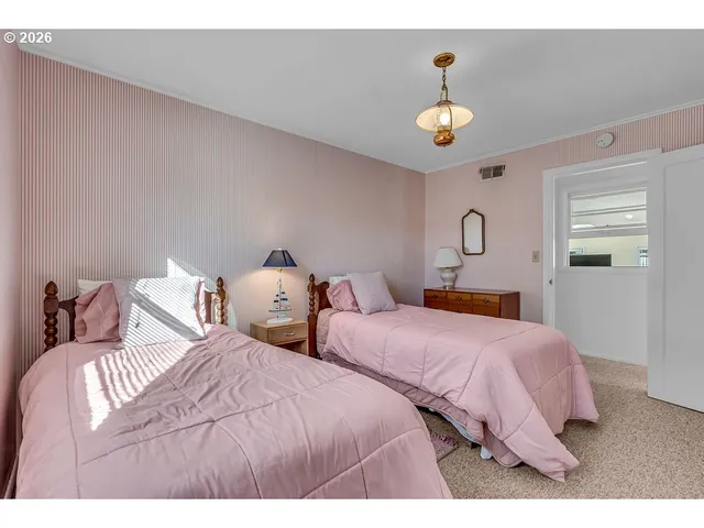 $499,900 | 2311 South Downing Street, Seaside, OR 97138