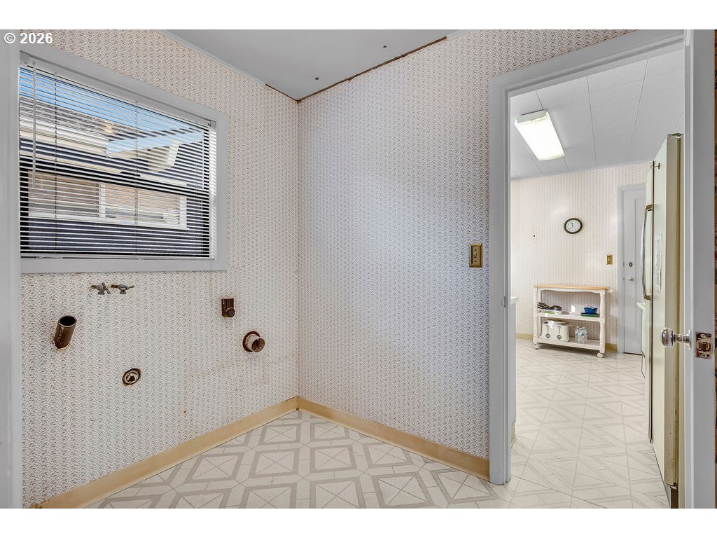 2311 South Downing Street Seaside, OR 97138 - Photo 35 of 38