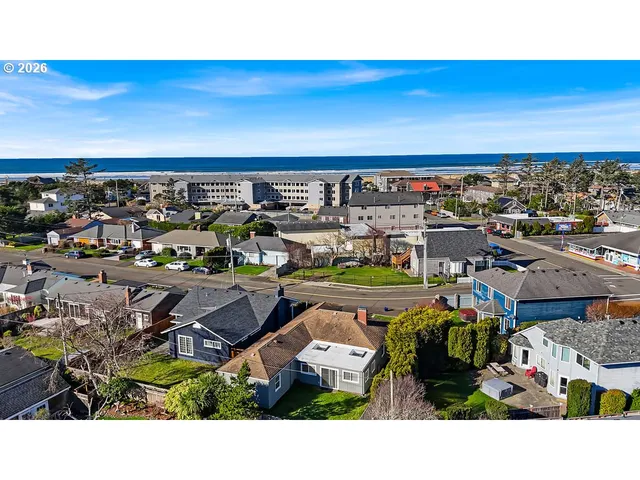 $499,900 | 2311 South Downing Street, Seaside, OR 97138