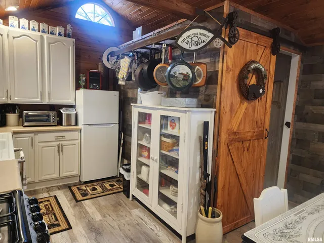 $69,500 | 10 Womack Road, Galatia, IL 62935