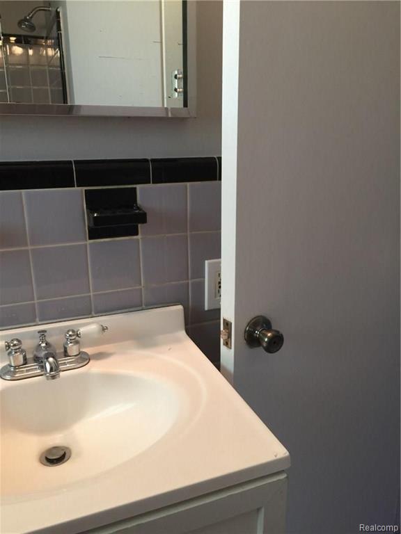 7779 Banner Street Taylor, MI 48180 - Photo 18 of 22
