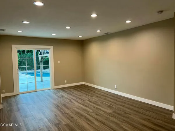 $4,475 | 17144 Baltar Street, Van Nuys, CA 91406