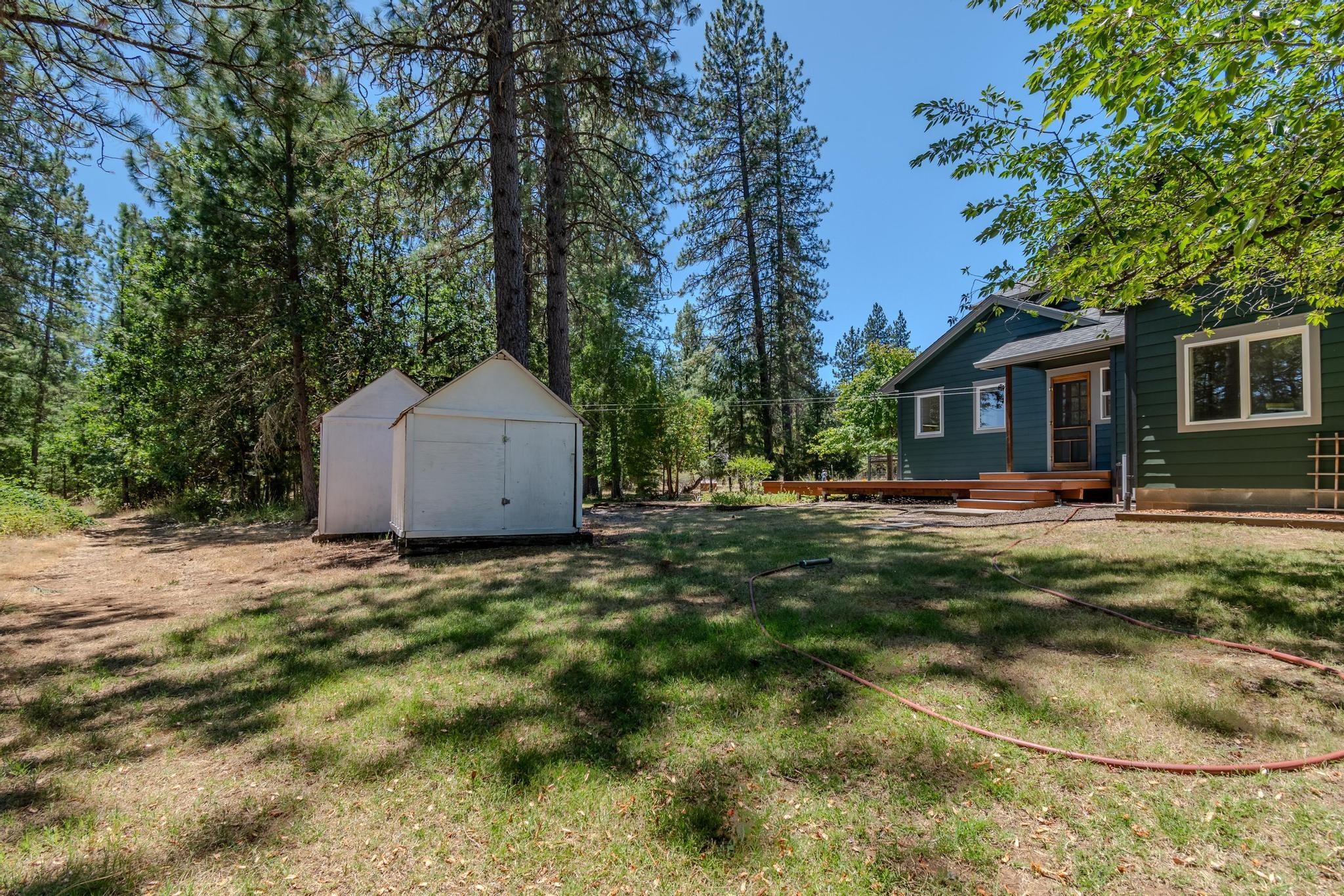 7888 Redthorne Road Rogue River, OR 97537 - Photo 35 of 48 Backyard 3