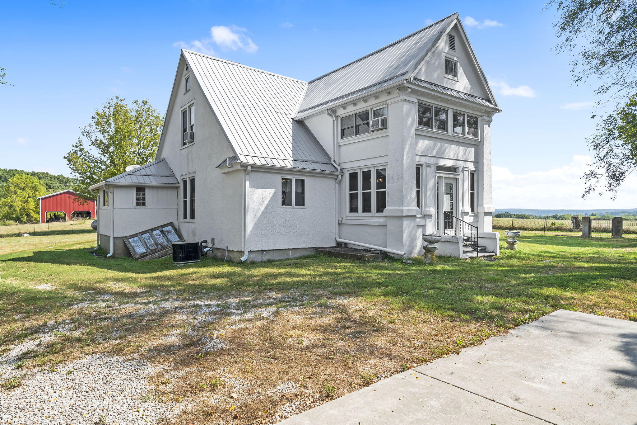 16311 Sunburst Road Lebanon, MO 65536 - Photo 4 of 42 3-web-or-mls-DSC03946