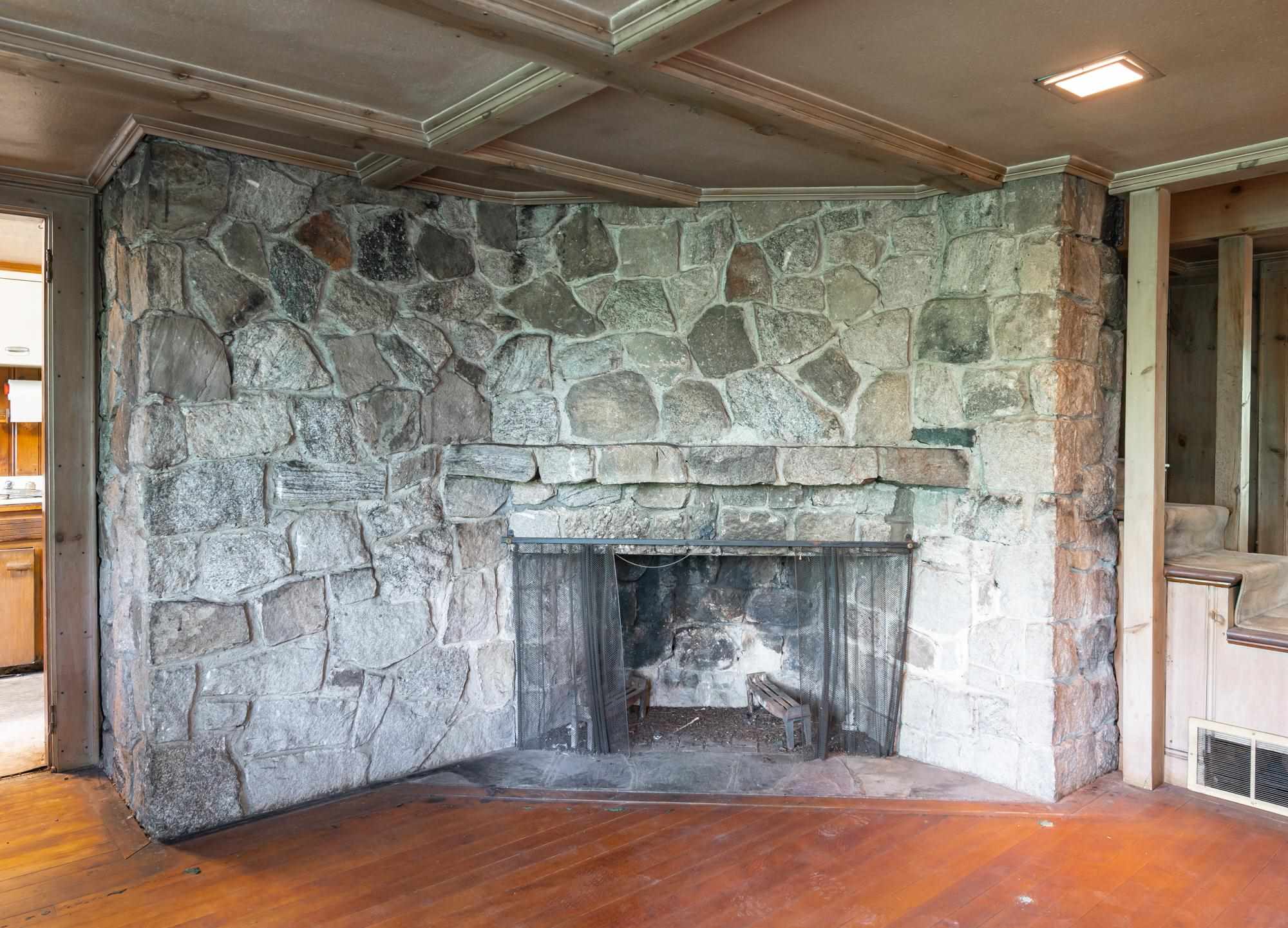 153 Wire Road Merrimack, NH 03054 - Photo 8 of 40