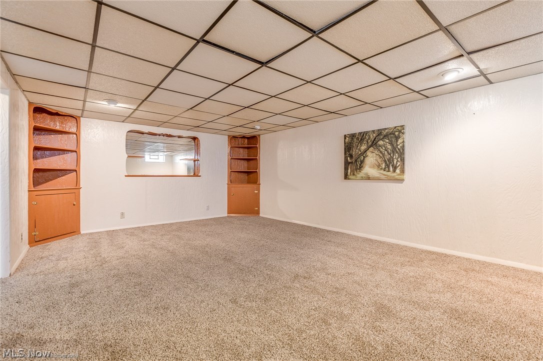 1394 Mayfield Ridge Road Cleveland, OH 44124 - Photo 18 of 21