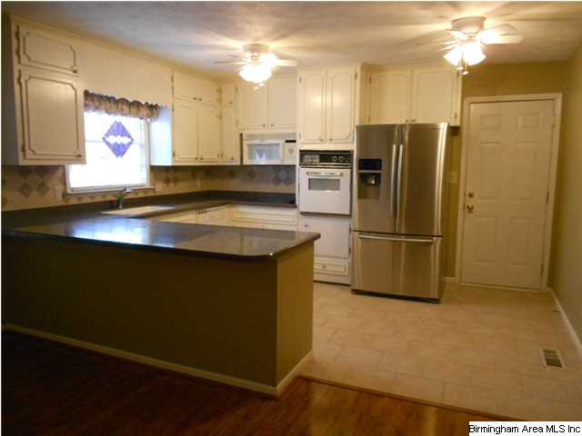 500 13th Street Southwest Alabaster, AL 35007 - Photo 3 of 25