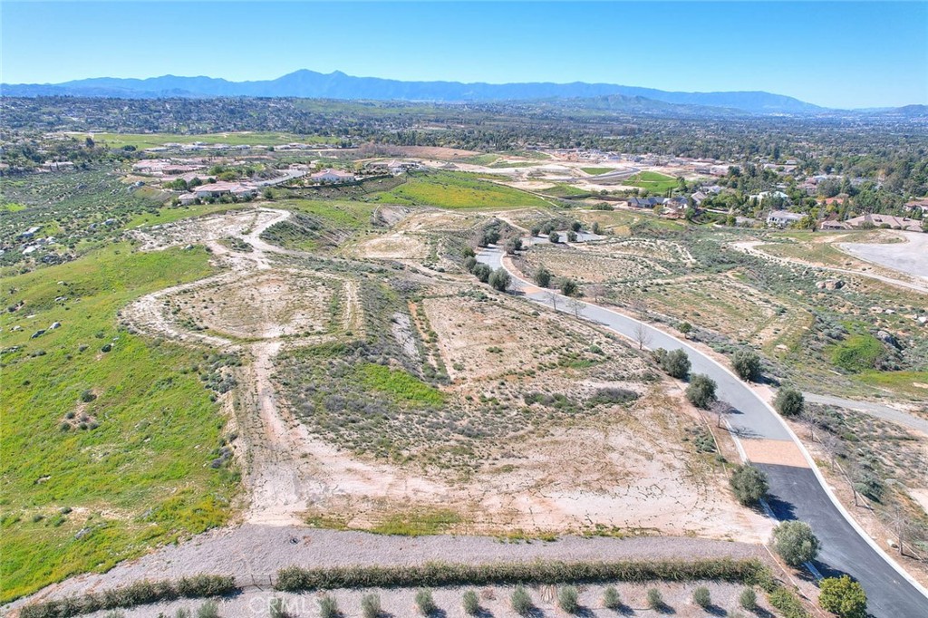 7496 Via Montecito Court Riverside, CA 92506 - Photo 8 of 8