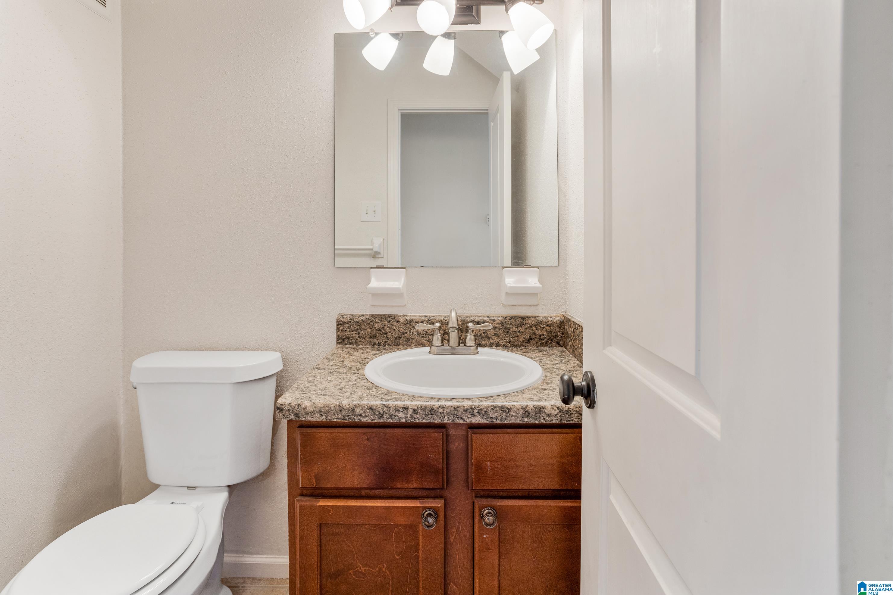 1665 Patton Chapel Road, Unit E Birmingham, AL 35226 - Photo 5 of 37