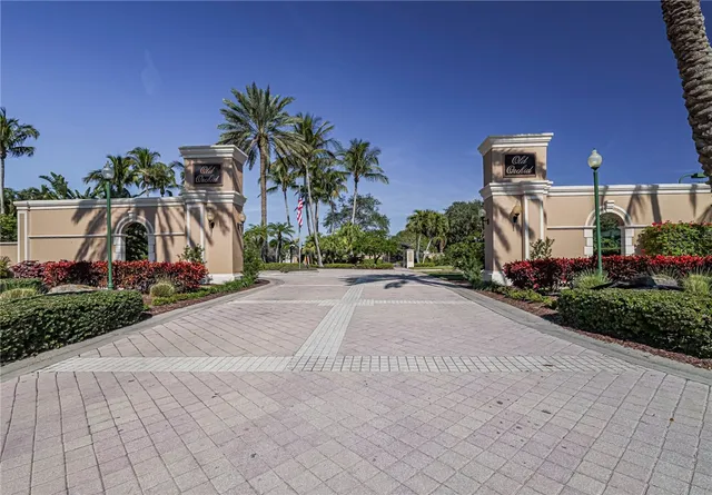 $4,500 | 2135 South Maiden Lane, Vero Beach, FL 32963