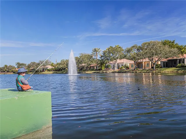 $4,500 | 2135 South Maiden Lane, Vero Beach, FL 32963