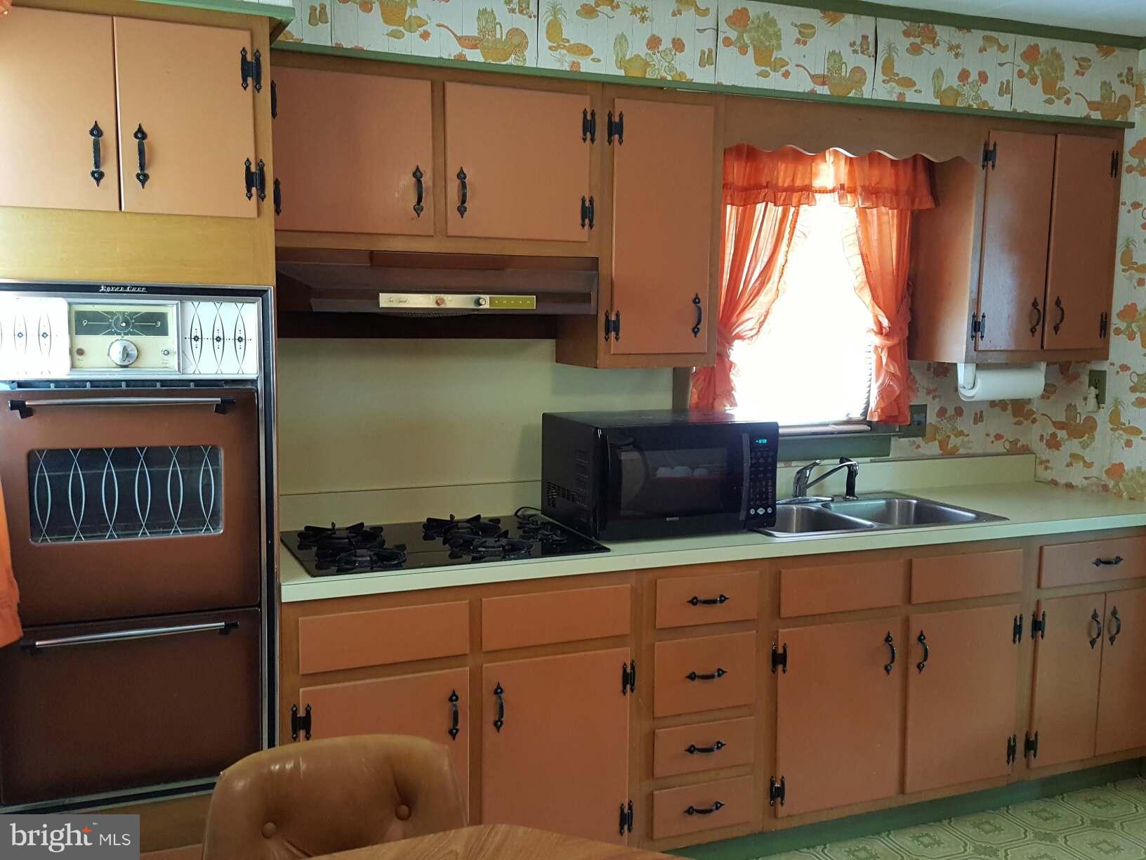 109 Mitchell Street Elkton, MD 21921 - Photo 3 of 9 Kitchen