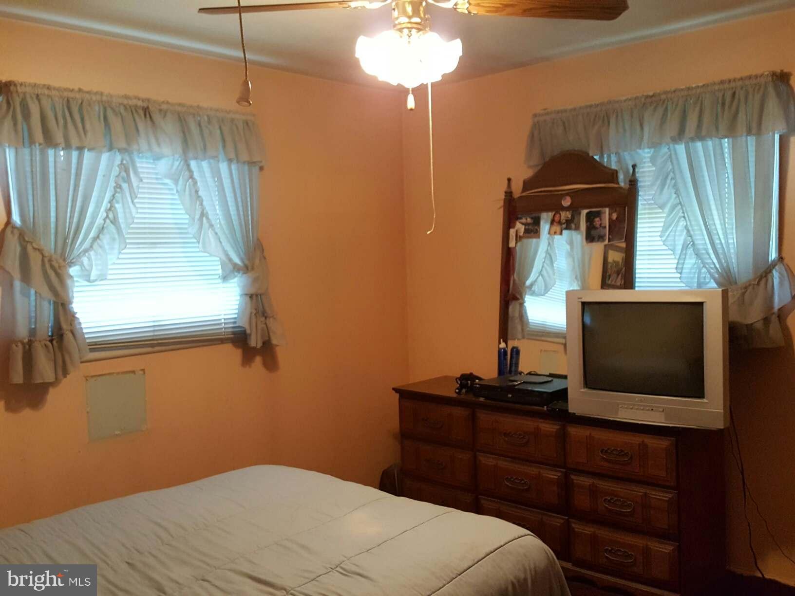 109 Mitchell Street Elkton, MD 21921 - Photo 6 of 9 Bedroom