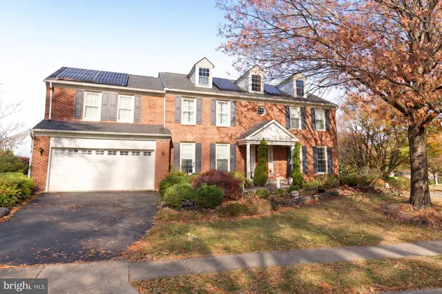 $799,000 | 228 Whitney Place Northeast, Leesburg, VA 20176