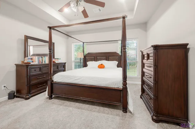 $290,000 | 6729 Royal Oaks Court, Zachary, LA 70791