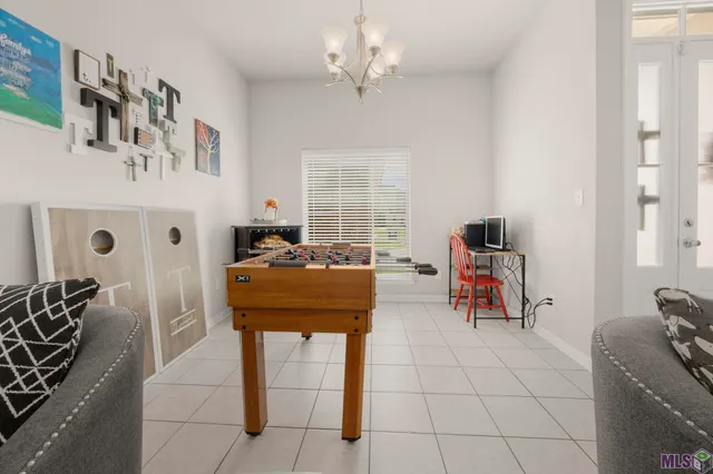 $290,000 | 6729 Royal Oaks Court, Zachary, LA 70791