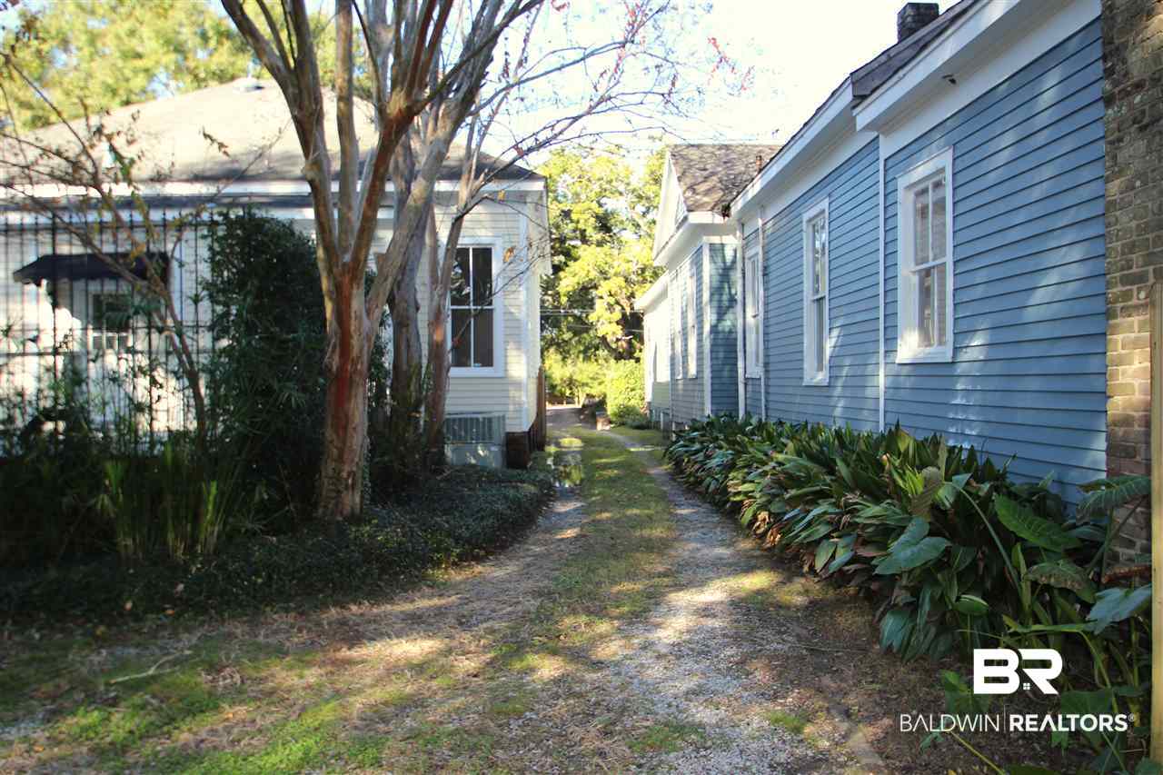 1121 Old Shell Road Mobile, AL 36604 - Photo 29 of 36