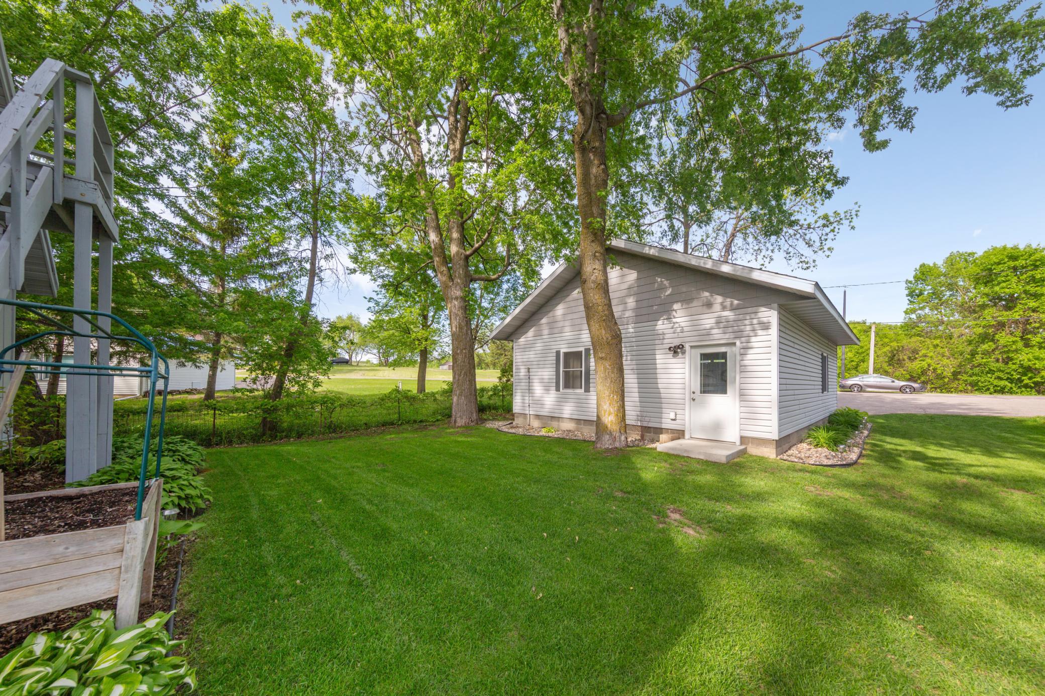945 North Reed Street Waterville, MN 56096 - Photo 9 of 48