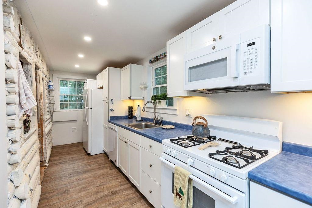 9 Highland Court Fitzwilliam, NH 03447 - Photo 8 of 22