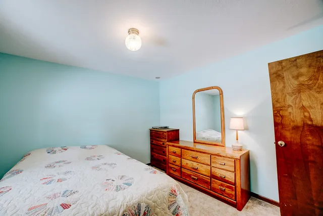 $149,900 | 107 South Sheridan Avenue, Watseka, IL 60970