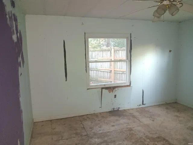 $79,000 | 1226 North Walnut Street, Brazil, IN 47834