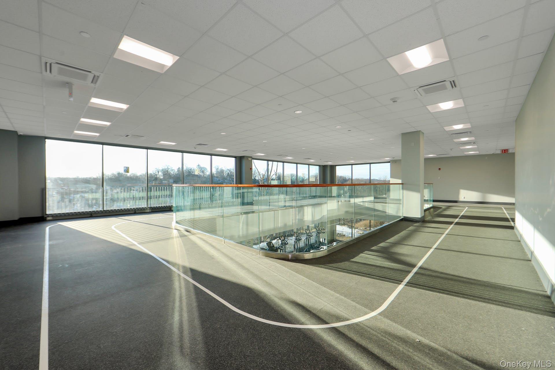 701 Ridge Hill Boulevard, Unit 1J Yonkers, NY 10710 - Photo 6 of 13