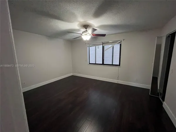 $3,300 | Pembroke Lakes, Pembroke Pines, FL 33026
