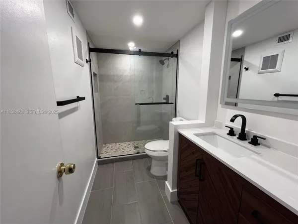 $3,300 | Pembroke Lakes, Pembroke Pines, FL 33026