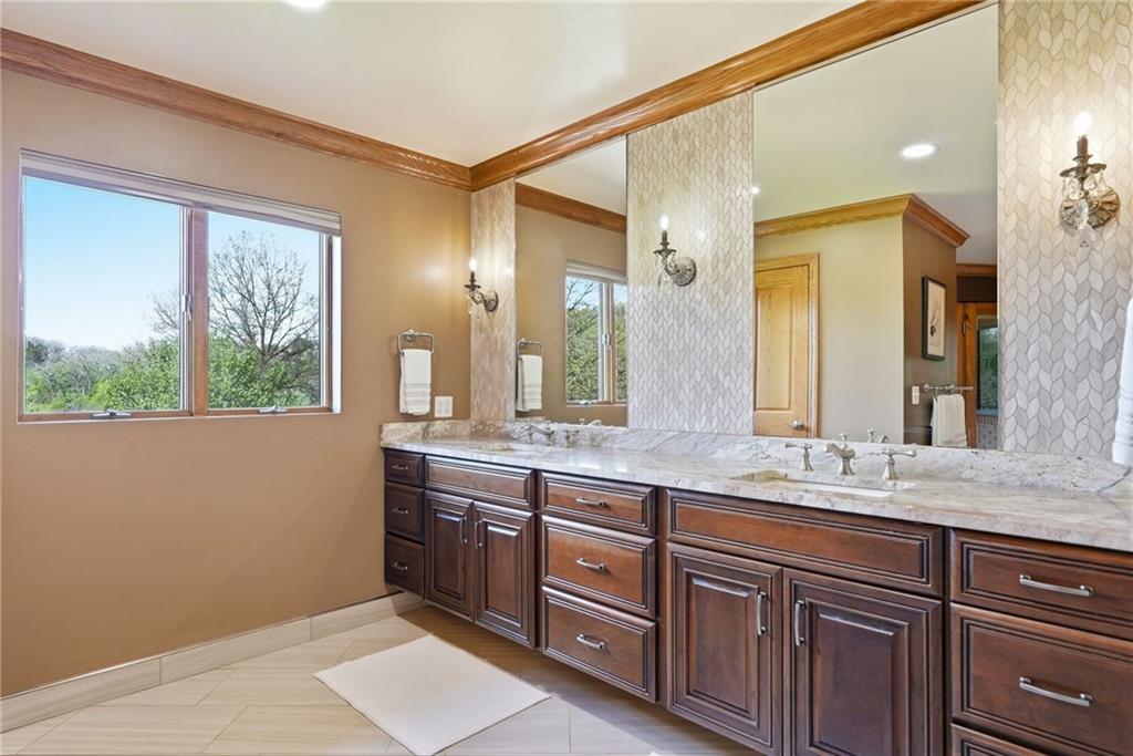 265 McFann Road Valencia, PA 16059 - Photo 28 of 50 a spacious bathroom with a granite countertop sink mirror and double