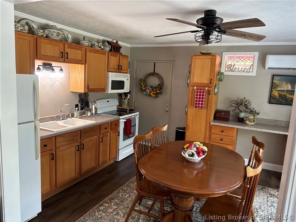 740 Michigan Road Madison, IN 47250 - Photo 8 of 18