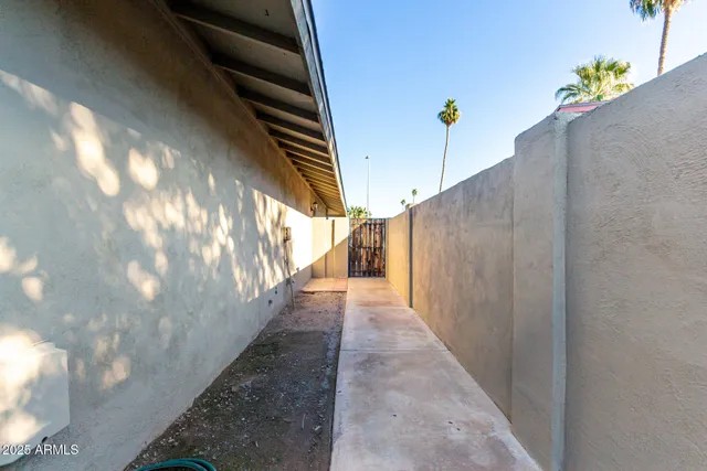 $2,995 | 3912 South Elm Street, Tempe, AZ 85282