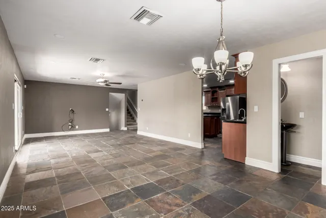 $2,995 | 3912 South Elm Street, Tempe, AZ 85282