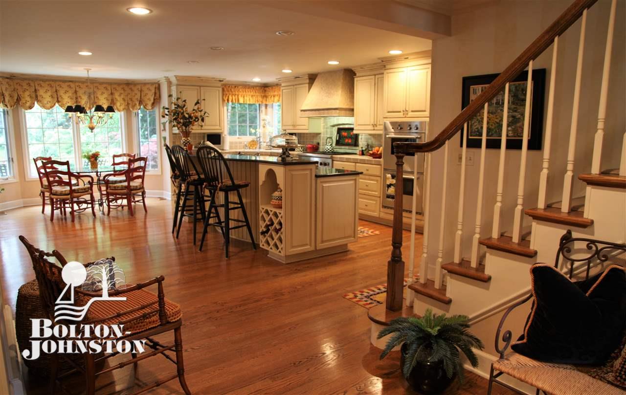 831 South Oxford Road Grosse Pointe Woods, MI 48236 - Photo 4 of 23