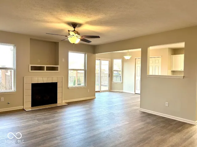 $369,900 | 5822 West Deerview Bend, McCordsville, IN 46055