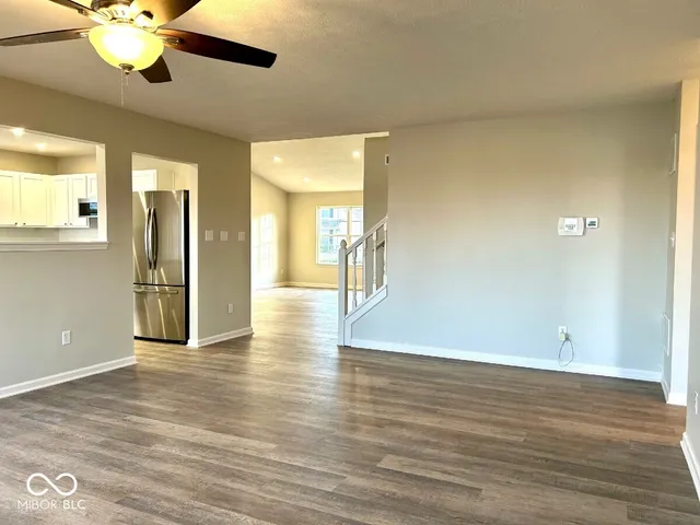 $369,900 | 5822 West Deerview Bend, McCordsville, IN 46055