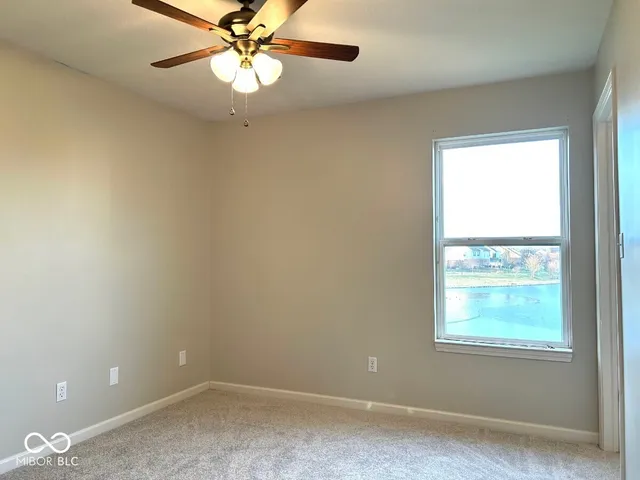 $369,900 | 5822 West Deerview Bend, McCordsville, IN 46055