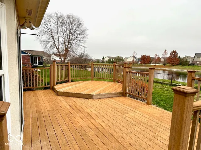 $369,900 | 5822 West Deerview Bend, McCordsville, IN 46055