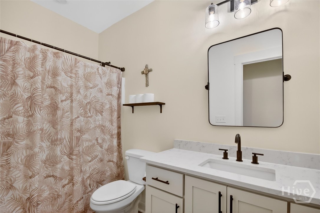85 Cason Drive Pembroke, GA 31321 - Photo 13 of 14 2nd bathroom