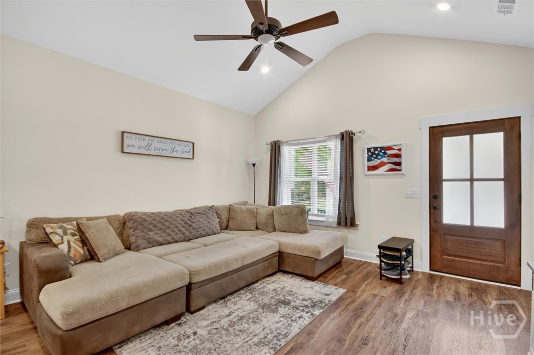 85 Cason Drive Pembroke, GA 31321 - Photo 2 of 14 Living Room