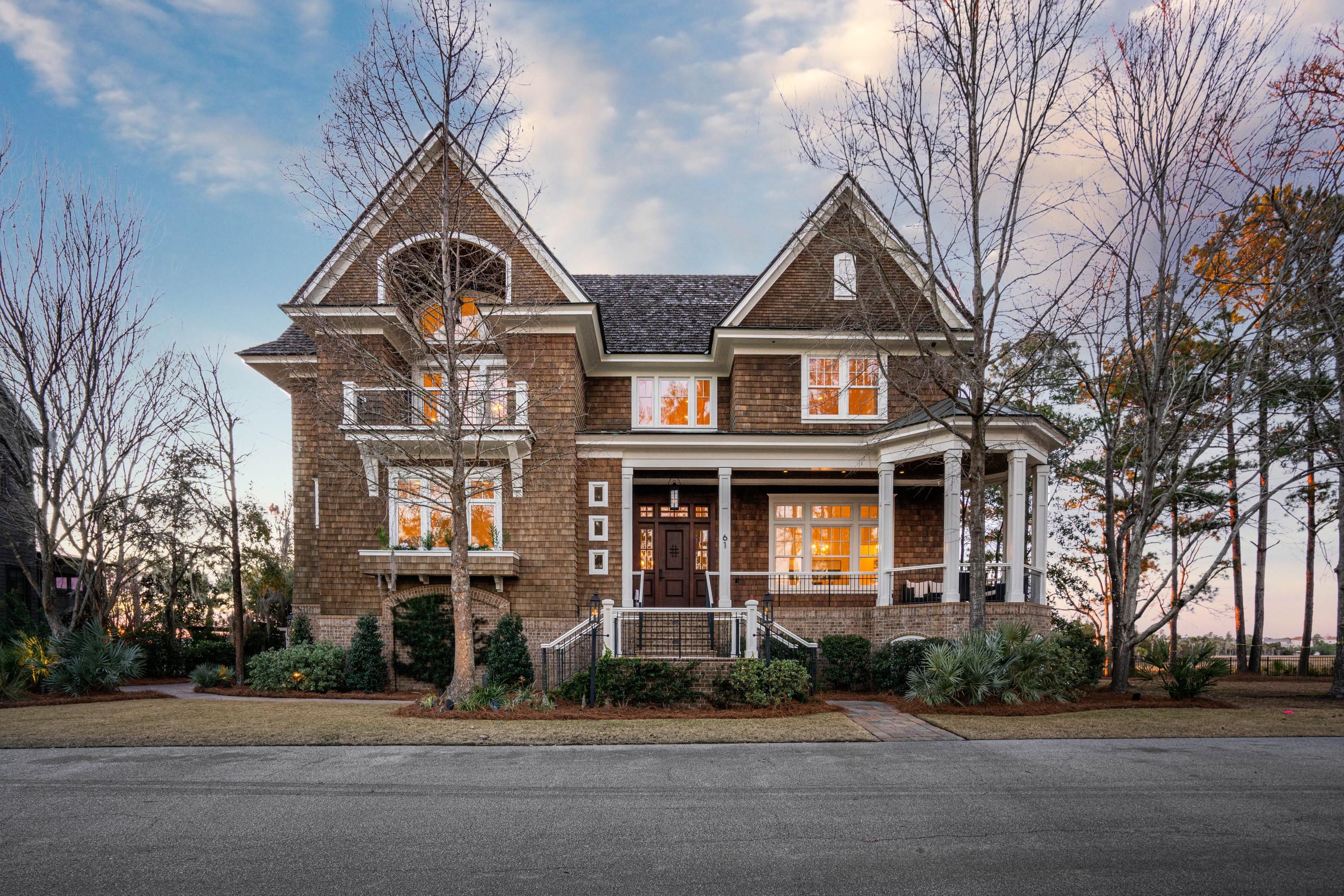 61 Watroo Point Charleston, SC 29492 - Photo 1 of 115 photo_001