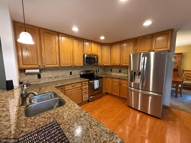 $485,000 | 2052 Wilhelm Court, Shakopee, MN 55379