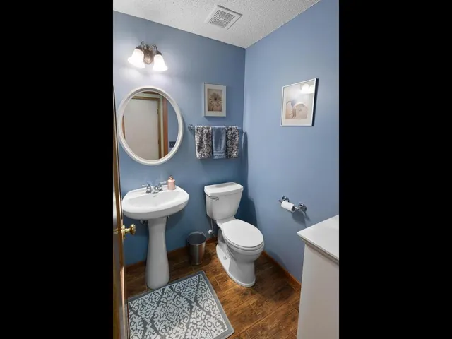 $485,000 | 2052 Wilhelm Court, Shakopee, MN 55379