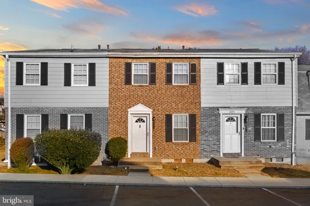 $220,000 | 8216 Tomlinson Court, Severn, MD 21144