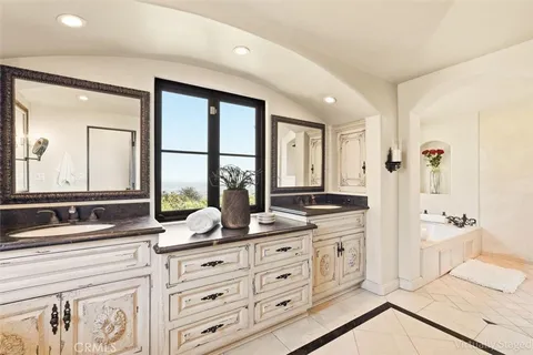 $4,899,000 | 3649 Navajo Place, Palos Verdes Estates, CA 90274